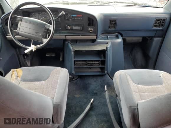 1995 Ford Econoline Cargo with VIN 1FBHE31H4SHA93723, listed as a Copart auction lot 56571395 with 204,856 mi miles and Salvage title. Bid and sale history available at DreamBid. Image 8.