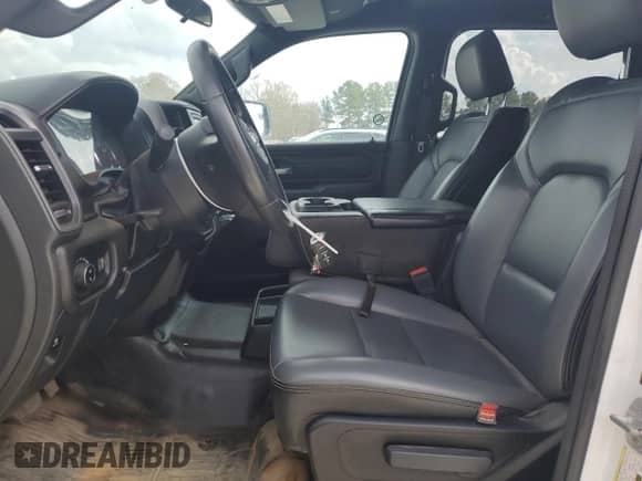 2023 Ram 1500 Tradesman с VIN 1C6SRFGTXPN537285, выставлен на аукционе Copart как лот 48873945 с пробегом 44 825 миль миль и Списание • Salvage title. История ставок и продаж доступна на DreamBid. Изображение 7.