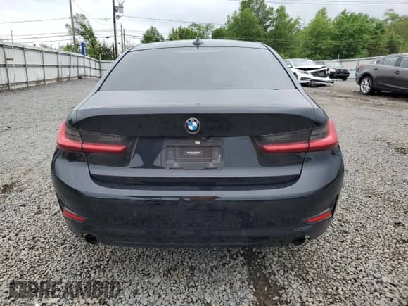 2020 BMW 3 Series 330i xDrive with VIN WBA5R7C08LFH47606, listed as a Copart auction lot 57040515 with 43,333 mi miles and Salvage title. Bid and sale history available at DreamBid. Image 6.