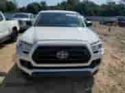 2021 Toyota Tacoma SR с VIN 3TYRX5GN2MT032215, выставлен на аукционе Copart как лот 72005915 с пробегом 139 908 миль миль и Чистый • Clean title. История ставок и продаж доступна на DreamBid. Изображение 5.