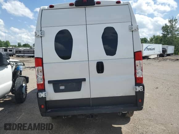 2023 Ram ProMaster Cargo с VIN 3C6LRVDG0PE519422, выставлен на аукционе Copart как лот 57181885 с пробегом Не указан миль и Списание • Salvage title. История ставок и продаж доступна на DreamBid. Изображение 6.