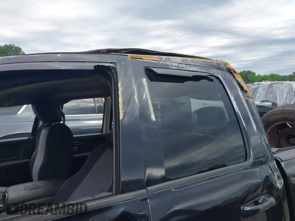 2010 Dodge 1500 SLT z VIN 1D7RB1GT0AS202503, wystawiony jako IAAI lot #42284772 z przebiegiem 193 206 mil mil oraz . Historia ofert i sprzedaży dostępna na DreamBid. Obrazek 18.