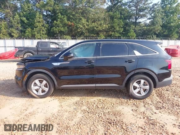 2022 Kia Sorento LX with VIN 5XYRG4LC8NG131971, listed as a IAAI auction lot 40615454 with 49,000 mi miles and . Bid and sale history available at DreamBid. Image 15.