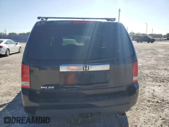 2010 Honda Pilot EX with VIN 5FNYF3H47AB013017, listed as a Copart auction lot 84544575 with 244,315 mi miles and Clean title. Bid and sale history available at DreamBid. Image 6.