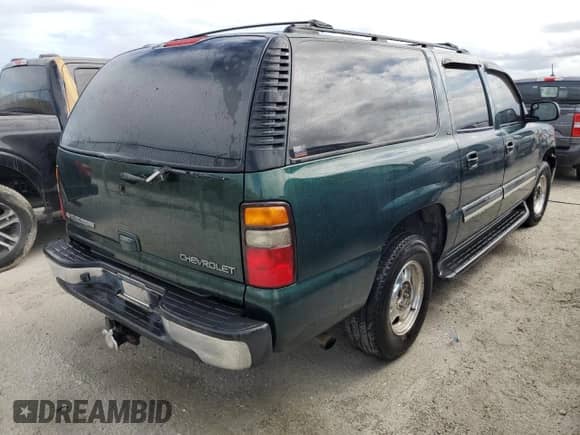 2004 Chevrolet Suburban LT with VIN 3GNEC16Z94G279756, listed as a Copart auction lot 76659684 with 187,751 mi miles and Non repairable. Bid and sale history available at DreamBid. Image 3.