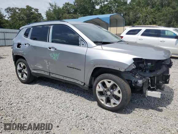 2021 Jeep Compass Limited with VIN 3C4NJDCB3MT523836, listed as a Copart auction lot 68980255 with 114,168 mi miles and Salvage title. Bid and sale history available at DreamBid. Image 4.