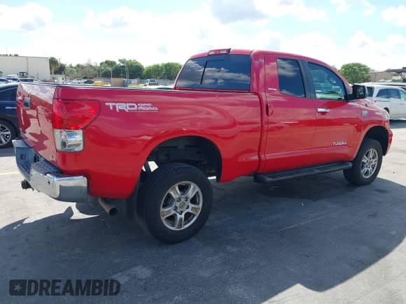 2007 Toyota Tundra Limited z VIN 5TBBV58187S468157, wystawiony jako IAAI lot #41559635 z przebiegiem 228 658 mil mil oraz . Historia ofert i sprzedaży dostępna na DreamBid. Obrazek 4.