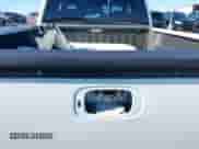 2000 Chevrolet Silverado 2500 LS с VIN 1GCFC29UXYZ178749, выставлен на аукционе IAAI как лот 41357415 с пробегом 214 523 миль миль и . История ставок и продаж доступна на DreamBid. Изображение 15.
