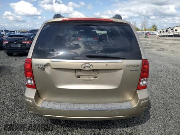 2007 Hyundai Entourage GLS с VIN KNDMC233876041882, выставлен на аукционе Copart как лот 51543355 с пробегом 217 748 миль миль и Списание • Salvage title. История ставок и продаж доступна на DreamBid. Изображение 6.