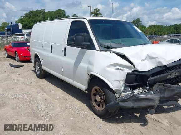 2014 Chevrolet Express Cargo with VIN 1GCSGAFX8E1104073, listed as a IAAI auction lot 42460212 with 207,313 mi miles and . Bid and sale history available at DreamBid. Image 1.