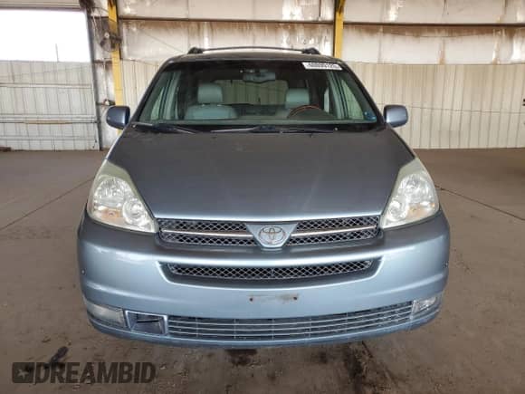 2004 Toyota Sienna XLE z VIN 5TDZA22CX4S194448, wystawiony jako Copart lot #60899125 z przebiegiem 102 509 mil mil oraz Czysty tytuł • Clean title. Historia ofert i sprzedaży dostępna na DreamBid. Obrazek 5.