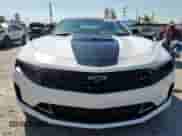 2023 Chevrolet Camaro LT1 z VIN 1G1FF3D73P0113901, wystawiony jako Copart lot #68287505 z przebiegiem 13 624 mil mil oraz Szkoda całkowita • Salvage title. Historia ofert i sprzedaży dostępna na DreamBid. Obrazek 5.