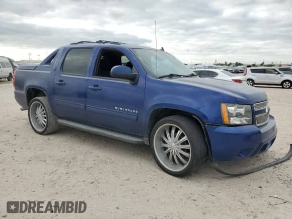 2013 Chevrolet Avalanche LS с VIN 3GNMCEE08DG261223, выставлен на аукционе Copart как лот 52875655 с пробегом Не указан миль и Списание • Salvage title. История ставок и продаж доступна на DreamBid. Изображение 4.