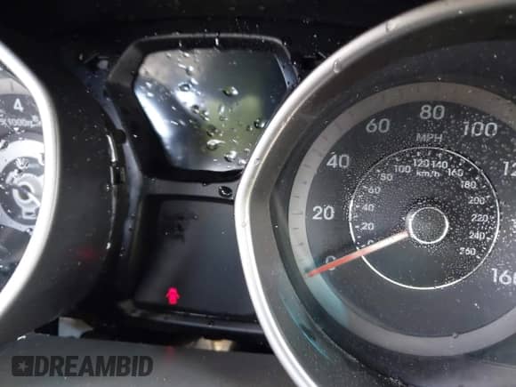 2013 Hyundai Elantra GLS with VIN KMHDH4AE9DU919257, listed as a IAAI auction lot 43386695 with Not provided miles and . Bid and sale history available at DreamBid. Image 15.