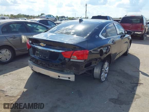 2017 Chevrolet Impala LT z VIN 2G1105SA7H9153251, wystawiony jako IAAI lot #43398622 z przebiegiem 163 061 mil mil oraz . Historia ofert i sprzedaży dostępna na DreamBid. Obrazek 4.