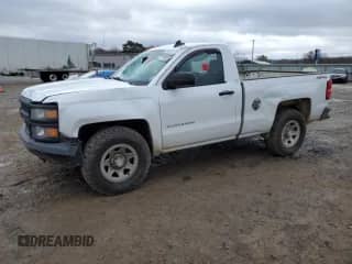 2015 Chevrolet Silverado 1500 LS z VIN 1GCNKPEC7FZ307035, wystawiony jako Copart lot #84802934 z przebiegiem 121 302 mil mil oraz Szkoda całkowita • Salvage title. Historia ofert i sprzedaży dostępna na DreamBid. Obrazek 1.