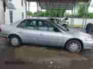 2001 Honda Accord VP с VIN 1HGCF86611A088026, выставлен на аукционе IAAI как лот 42265828 с пробегом 139 753 миль миль и . История ставок и продаж доступна на DreamBid. Изображение 13.