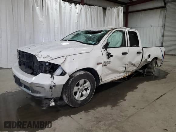 2023 Ram 1500 Tradesman z VIN 1C6RR7FT2PS528376, wystawiony jako Copart lot #87434494 z przebiegiem Nie podano mil oraz Szkoda całkowita • Salvage title. Historia ofert i sprzedaży dostępna na DreamBid. Obrazek 1.
