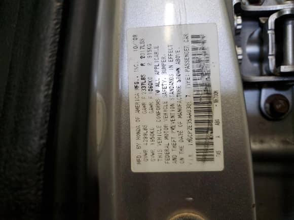 2010 Honda Accord LX z VIN 1HGCP2E35AA030907, wystawiony jako Copart lot #82470445 z przebiegiem 154 826 mil mil oraz Czysty tytuł • Clean title. Historia ofert i sprzedaży dostępna na DreamBid. Obrazek 13.