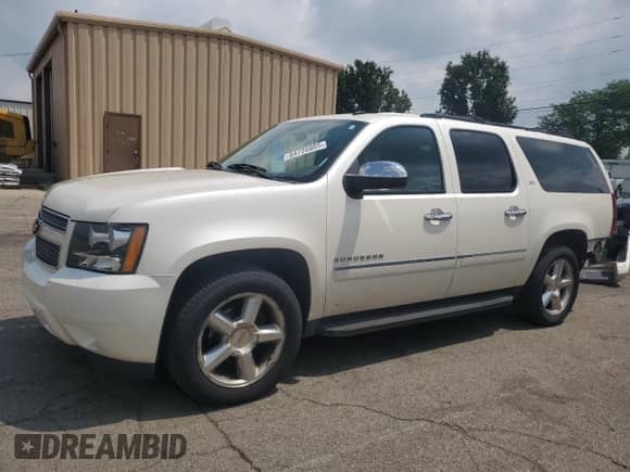 2014 Chevrolet Suburban LTZ с VIN 1GNSKKE75ER128006, выставлен на аукционе Copart как лот 64720805 с пробегом 190 686 миль миль и Списание • Salvage title. История ставок и продаж доступна на DreamBid. Изображение 1.