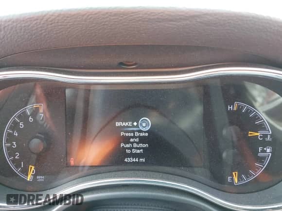 2021 Jeep Grand Cherokee Limited with VIN 1C4RJFBG3MC532011, listed as a IAAI auction lot 43379009 with 43,344 mi miles and . Bid and sale history available at DreamBid. Image 7.