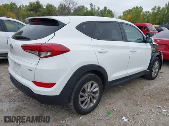 2018 Hyundai Tucson SE с VIN KM8J2CA40JU804080, выставлен на аукционе IAAI как лот 43203046 с пробегом 82 670 миль миль и . История ставок и продаж доступна на DreamBid. Изображение 4.