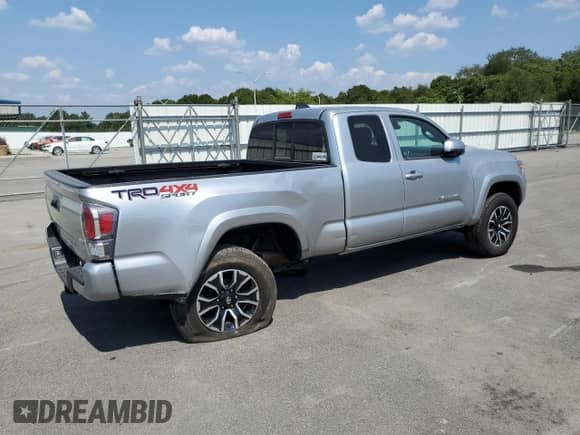 2022 Toyota Tacoma SR z VIN 3TYSZ5AN4NT074178, wystawiony jako Copart lot #67775625 z przebiegiem 20 776 mil mil oraz Szkoda całkowita • Salvage title. Historia ofert i sprzedaży dostępna na DreamBid. Obrazek 3.