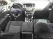 2017 Nissan Pathfinder SV with VIN 5N1DR2MM1HC903182, listed as a Copart auction lot 70628945 with 96,995 mi miles and Salvage title. Bid and sale history available at DreamBid. Image 8.