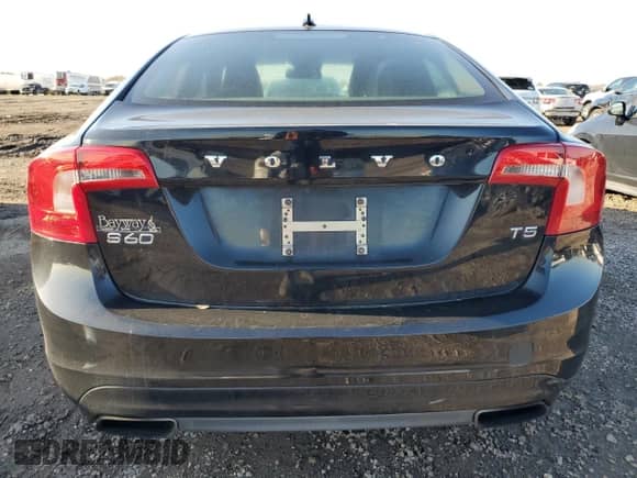 2015 Volvo S60 с VIN YV126MFA2F2310320, выставлен на аукционе Copart как лот 46932005 с пробегом 103 247 миль миль и Чистый • Clean title. История ставок и продаж доступна на DreamBid. Изображение 6.