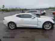 2021 Chevrolet Camaro 1LT с VIN 1G1FB1RX4M0142120, выставлен на аукционе IAAI как лот 41394658 с пробегом 25 477 миль миль и . История ставок и продаж доступна на DreamBid. Изображение 13.