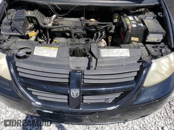 2006 Dodge Grand Caravan SXT z VIN 2D4GP44L36R668320, wystawiony jako Copart lot #70568995 z przebiegiem 152 289 mil mil oraz Szkoda całkowita • Salvage title. Historia ofert i sprzedaży dostępna na DreamBid. Obrazek 12.