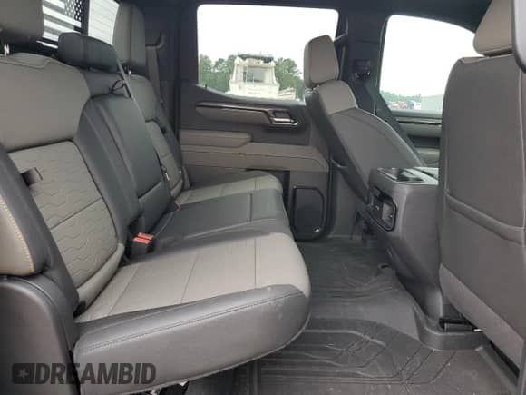 2025 Chevrolet Silverado 1500 z VIN 3GCUKHE80SG133333, wystawiony jako Copart lot #66640915 z przebiegiem 13 203 mil mil oraz Szkoda całkowita • Salvage title. Historia ofert i sprzedaży dostępna na DreamBid. Obrazek 10.