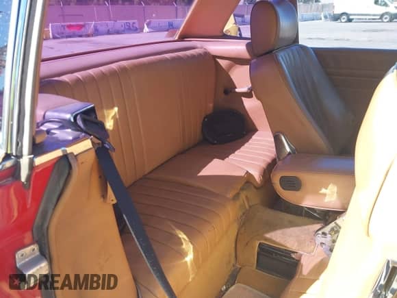 1985 Mercedes-Benz 380 with VIN WDBBA45C0FA035252, listed as a IAAI auction lot 42997214 with 136,882 mi miles and . Bid and sale history available at DreamBid. Image 8.