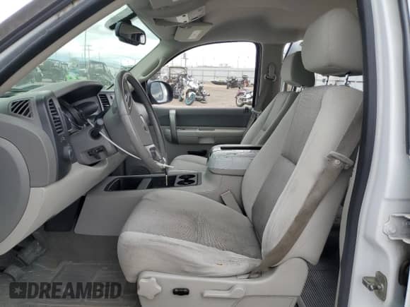 2007 GMC Sierra 1500 SLT with VIN 2GTEC13JX71544253, listed as a Copart auction lot 56740195 with Not provided miles and Salvage title. Bid and sale history available at DreamBid. Image 7.