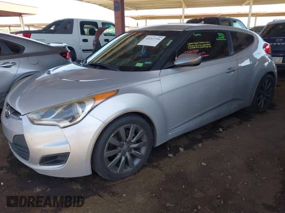 2012 Hyundai Veloster w/Black Int с VIN KMHTC6AD2CU052067, выставлен на аукционе IAAI как лот 42261316 с пробегом 187 234 миль миль и . История ставок и продаж доступна на DreamBid. Изображение 17.