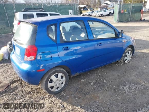 2004 Chevrolet Aveo с VIN KL1TD62614B152408, выставлен на аукционе IAAI как лот 41749376 с пробегом 150 242 миль миль и . История ставок и продаж доступна на DreamBid. Изображение 4.