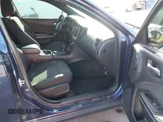 2017 Dodge Charger SE с VIN 2C3CDXBG8HH532452, выставлен на аукционе IAAI как лот 43339277 с пробегом 202 379 миль миль и . История ставок и продаж доступна на DreamBid. Изображение 5.