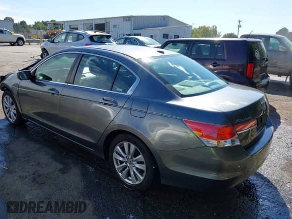 2011 Honda Accord EX-L с VIN 1HGCP2F80BA107386, выставлен на аукционе IAAI как лот 43180807 с пробегом 158 408 миль миль и . История ставок и продаж доступна на DreamBid. Изображение 3.