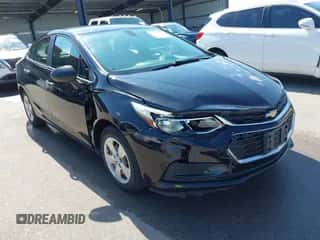 2016 Chevrolet Cruze LS z VIN 1G1BC5SM6G7309298, wystawiony jako IAAI lot #43301977 z przebiegiem 117 014 mil mil oraz . Historia ofert i sprzedaży dostępna na DreamBid. Obrazek 6.