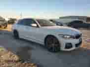 2022 BMW 3 Series 330e с VIN 3MW5P7J05N8C64284, выставлен на аукционе Copart как лот 47860785 с пробегом 45 901 миль миль и Списание • Salvage title. История ставок и продаж доступна на DreamBid. Изображение 4.