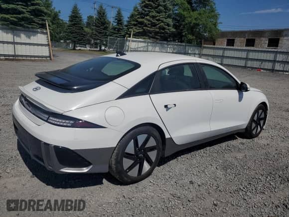2024 Hyundai Ioniq 6 SE with VIN KMHM24AC0RA076316, listed as a Copart auction lot 59661825 with 7,474 mi miles and Salvage title. Bid and sale history available at DreamBid. Image 3.