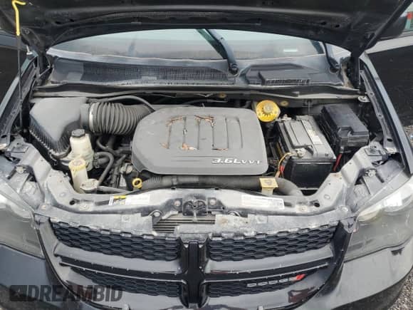 2018 Dodge Grand Caravan GT с VIN 2C4RDGEG9JR331578, выставлен на аукционе Copart как лот 68203565 с пробегом Не указан миль и На запчасти • Non repairable. История ставок и продаж доступна на DreamBid. Изображение 12.