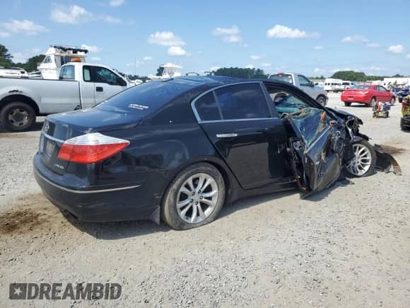 2009 Hyundai Genesis with VIN KMHGC46E29U061867, listed as a Copart auction lot 63225285 with 315,389 mi miles and Salvage title. Bid and sale history available at DreamBid. Image 3.