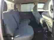 2018 Ram 1500 Express z VIN 3C6RR7KT0JG269925, wystawiony jako Copart lot #84081094 z przebiegiem 98 037 mil mil oraz Nie do naprawy • Non repairable. Historia ofert i sprzedaży dostępna na DreamBid. Obrazek 10.