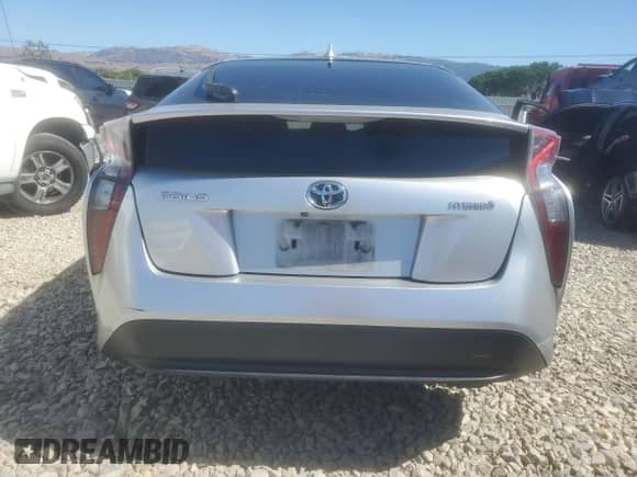 2017 Toyota Prius Two Eco with VIN JTDKARFU5H3534948, listed as a Copart auction lot 81732715 with 413,186 mi miles and Salvage title. Bid and sale history available at DreamBid. Image 6.