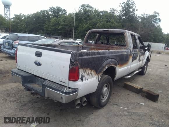 2011 Ford F-250 XL с VIN 1FT7W2BT2BEC97343, выставлен на аукционе IAAI как лот 33712441 с пробегом 140 449 миль миль и . История ставок и продаж доступна на DreamBid. Изображение 4.