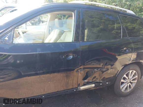 2014 Nissan Pathfinder SV with VIN 5N1AR2MM3EC696129, listed as a IAAI auction lot 42804579 with 113,387 mi miles and . Bid and sale history available at DreamBid. Image 15.