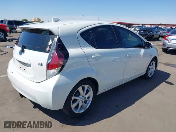 2015 Toyota Prius One z VIN JTDKDTB37F1089798, wystawiony jako IAAI lot #41838827 z przebiegiem 137 655 mil mil oraz . Historia ofert i sprzedaży dostępna na DreamBid. Obrazek 4.