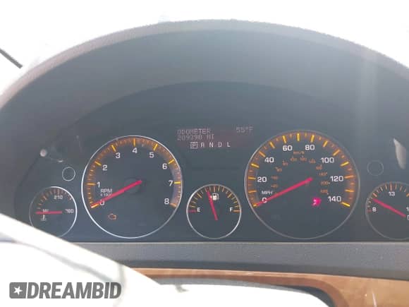 2008 Saturn Outlook XR with VIN 5GZEV33748J176684, listed as a IAAI auction lot 42032524 with 209,398 mi miles and . Bid and sale history available at DreamBid. Image 15.