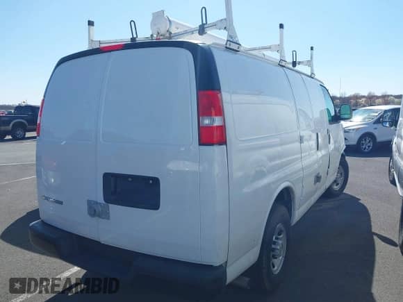 2024 Chevrolet Express Cargo with VIN 1GCWGAFPXR1274619, listed as a IAAI auction lot 41811735 with 11,970 mi miles and . Bid and sale history available at DreamBid. Image 4.